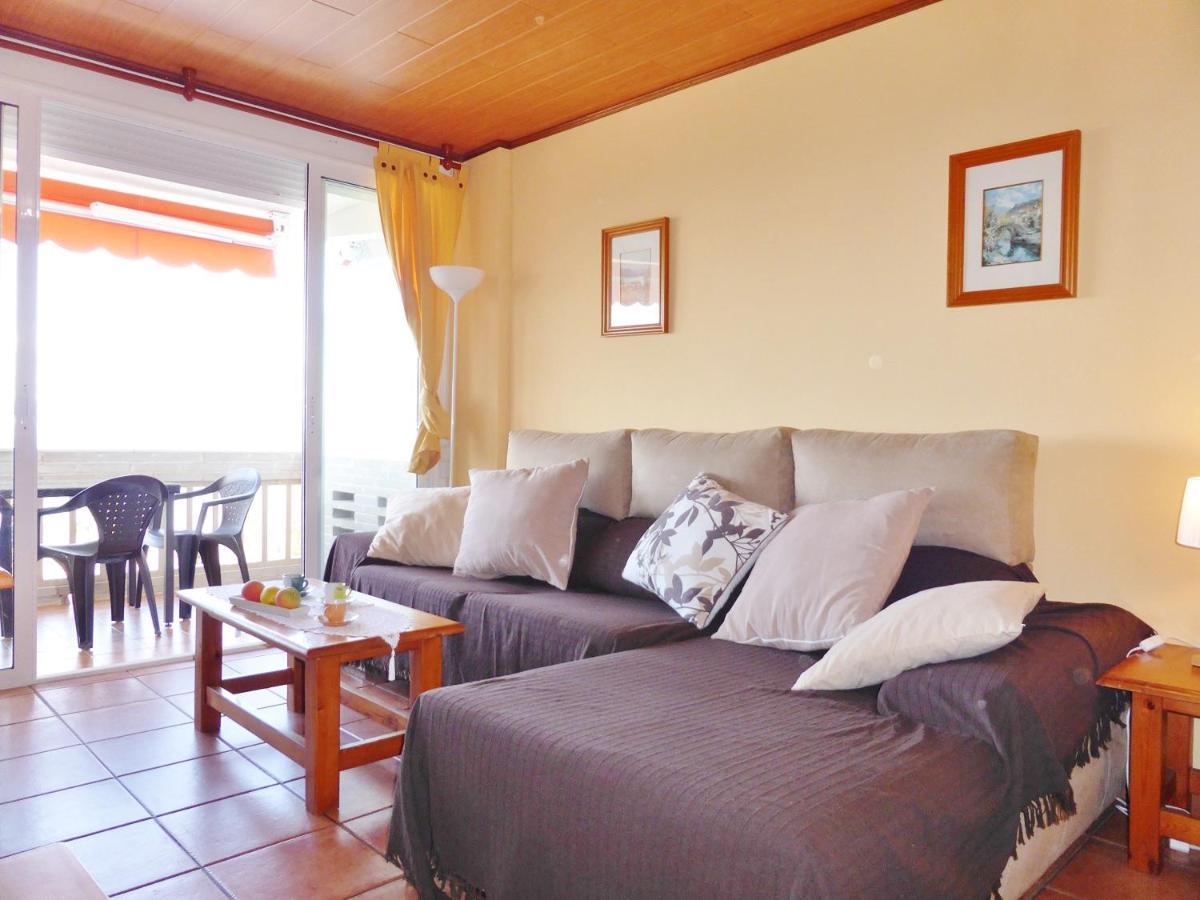 Apartamentos Cye 009 Punta Del Cavall サロウ エクステリア 写真