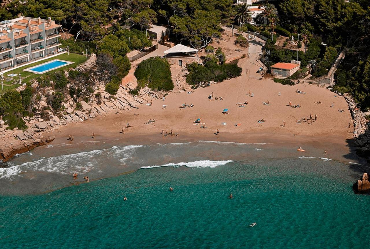 Apartamentos Cye 009 Punta Del Cavall サロウ エクステリア 写真