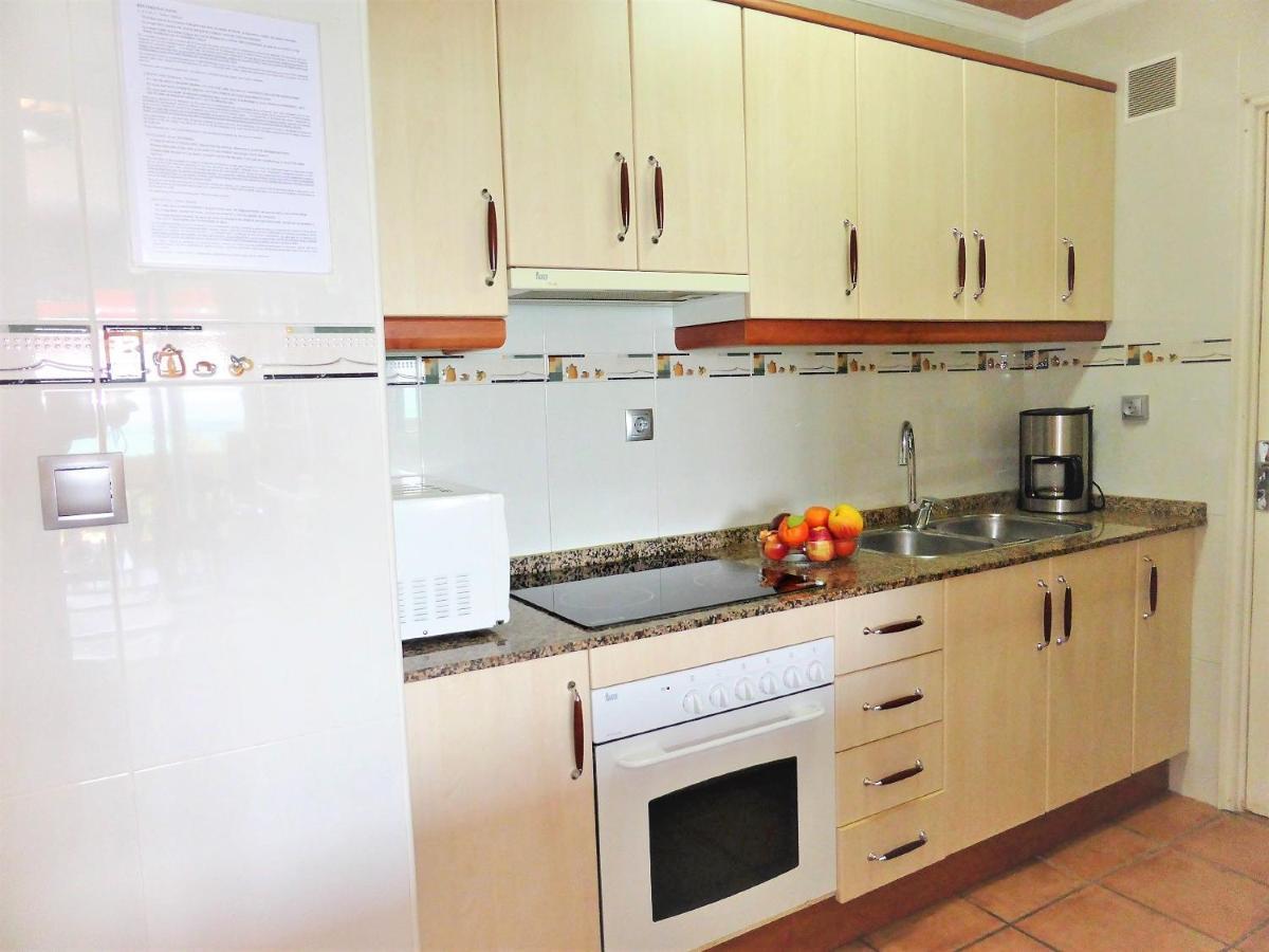 Apartamentos Cye 009 Punta Del Cavall サロウ エクステリア 写真