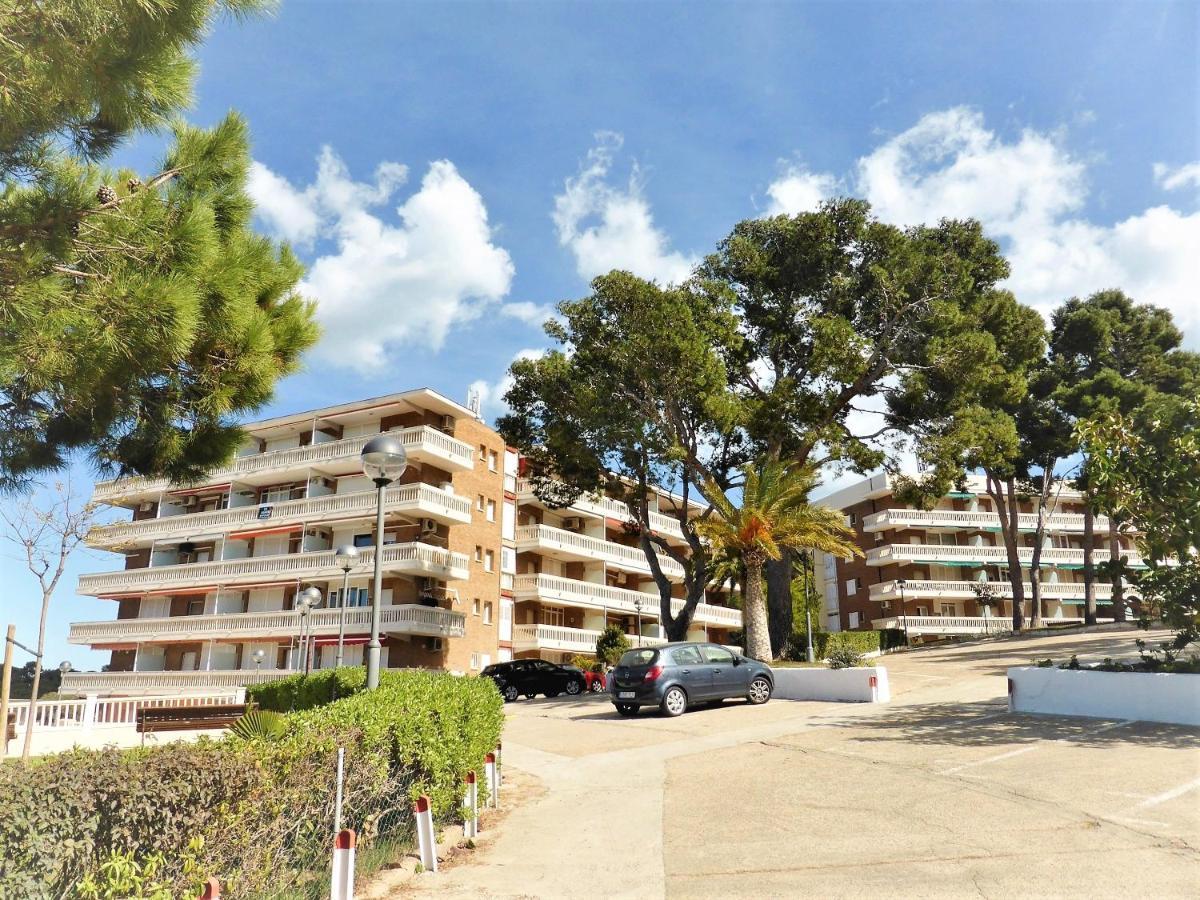 Apartamentos Cye 009 Punta Del Cavall サロウ エクステリア 写真